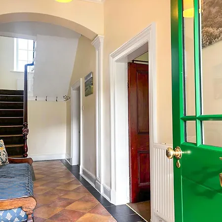 High Rylands 度假居